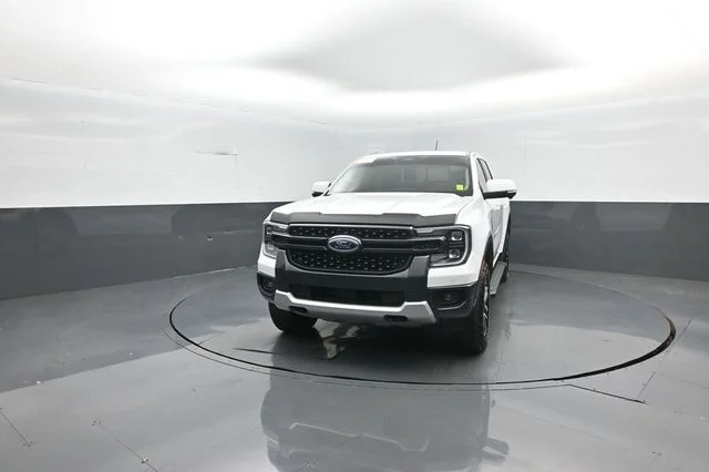 Used 2024 White Ford Lariat image 4