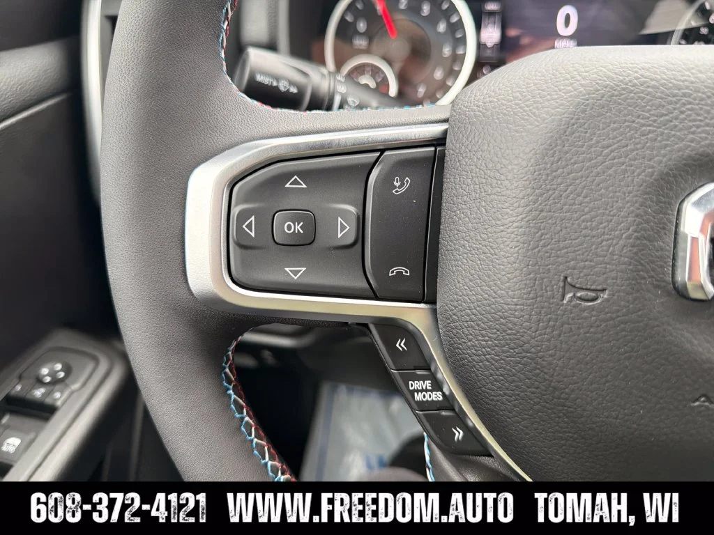 New 2026 Bright White Clear-Coat Exterior Paint RAM Big Horn/Lone Star image 17