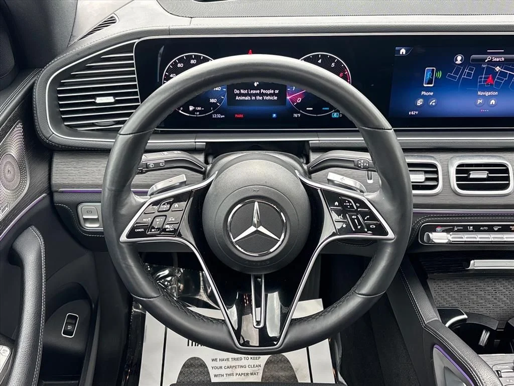 Used 2026 Polar White Mercedes-Benz GLS 450 image 22