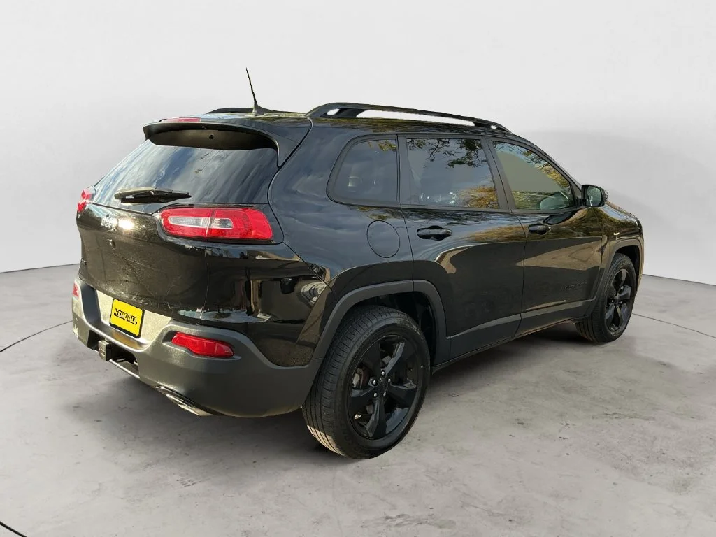Used 2017 Black Jeep Limited image 5