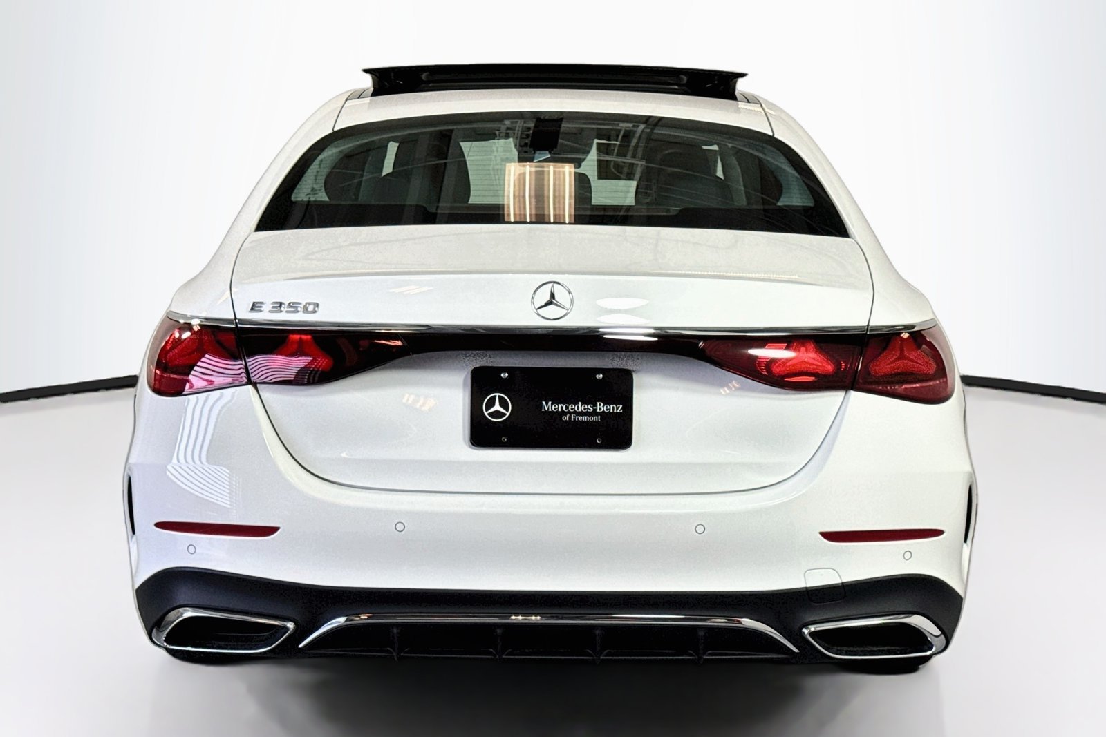 New 2026 Polar White Mercedes-Benz E 350 image 6