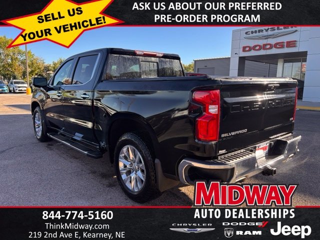 Used 2020 Black Chevrolet LTZ image 3