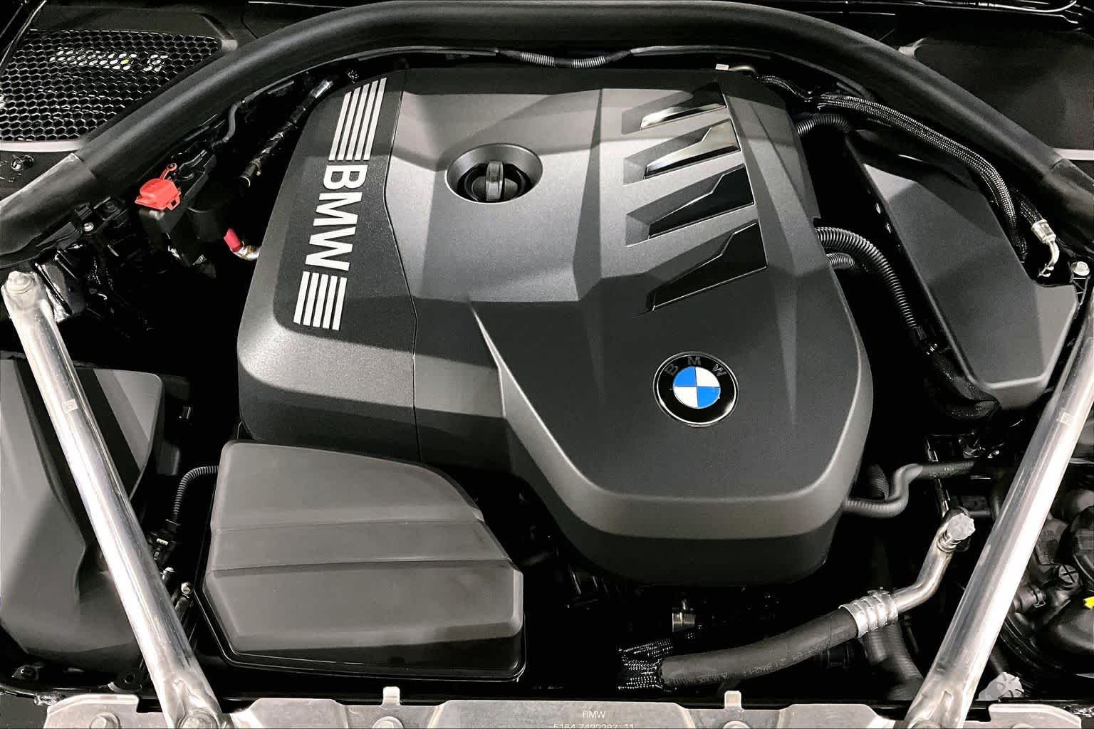 Used 2026 Black Sapphire Metallic BMW 430i xDrive image 30