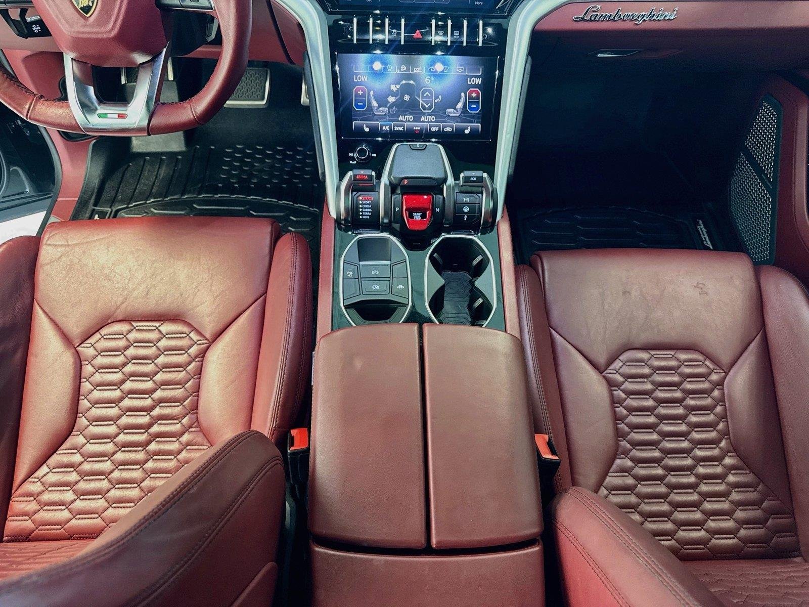 Used 2020 Nero Helene Metallic Lamborghini Base image 24