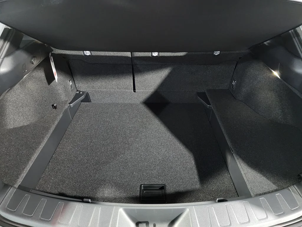New 2026 Silver Lexus 300h image 29