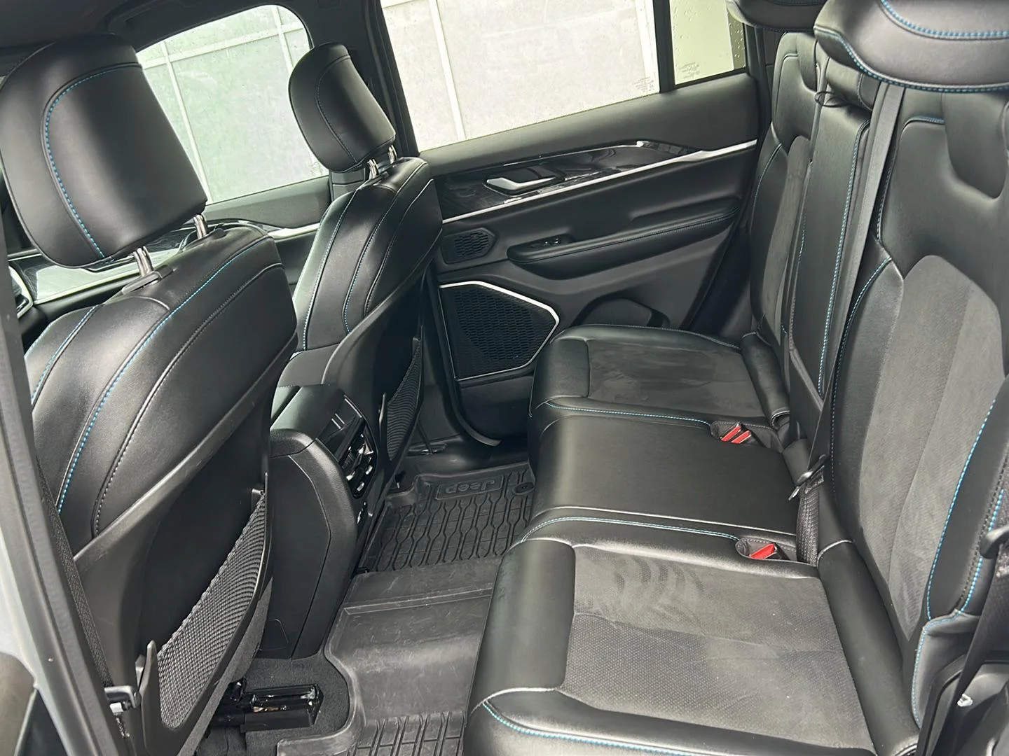 2024 Jeep Grand Cherokee Trailhawk 4xe - Photo 22