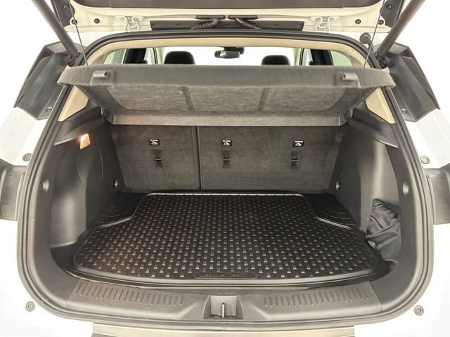 Used 2023 White Frost Tricoat Buick Essence image 17