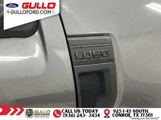 Used 2025 Gray Metallic Ford Lobo Standard image 32