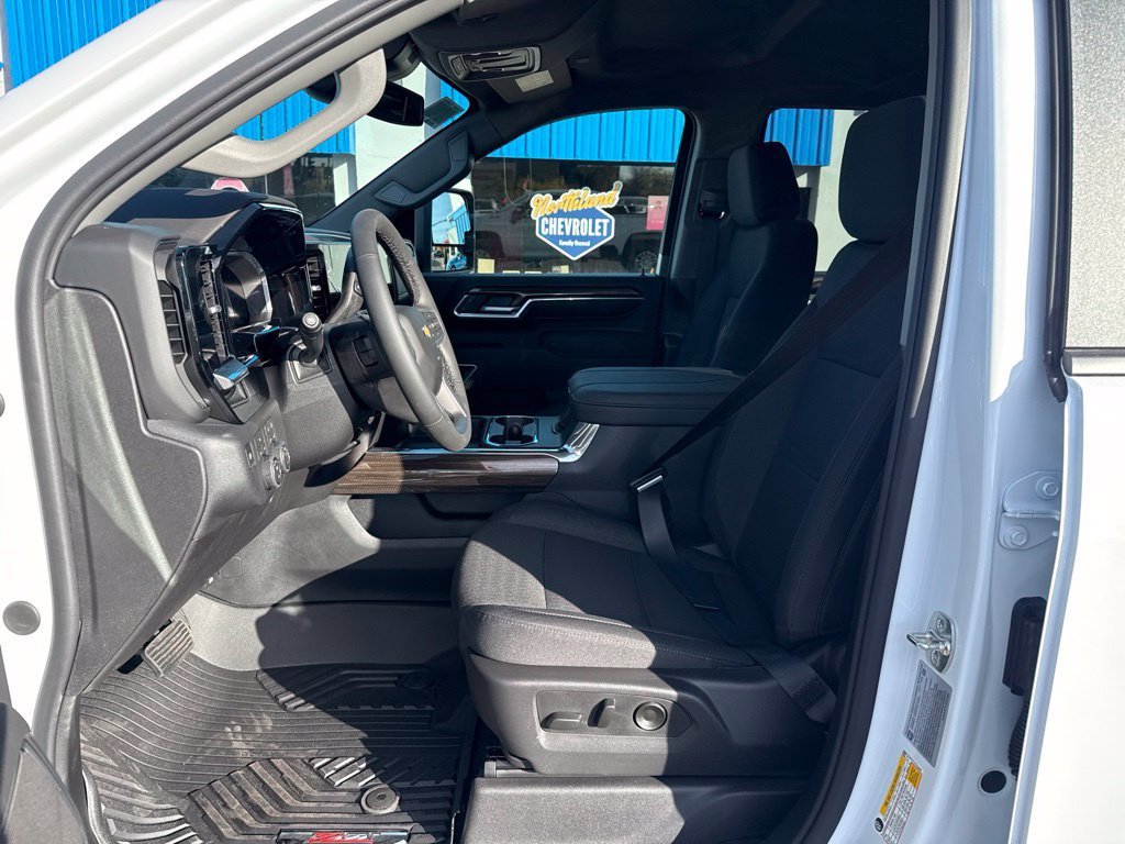 2026 Chevrolet Silverado 3500 HD LT - Photo 22