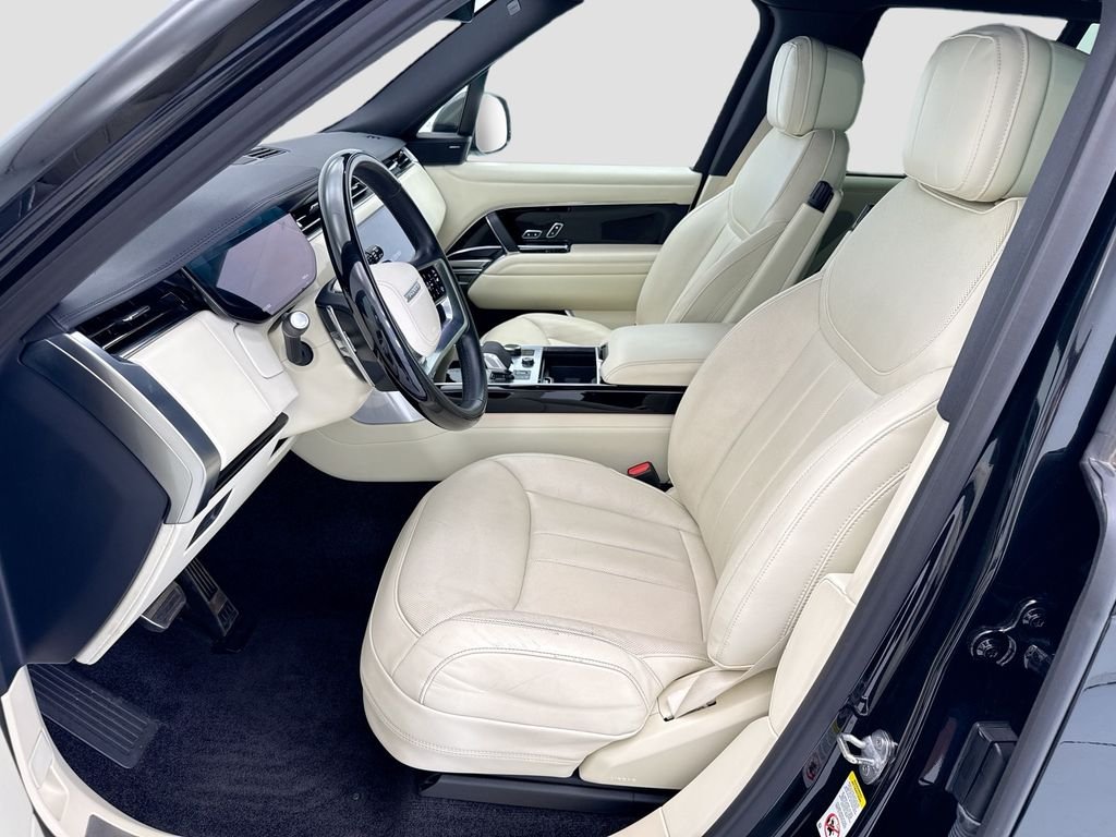 Certified Used 2023 Santorini Black Metallic Land Rover SE image 18
