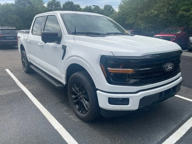 Used 2024 White Ford XLT image 3