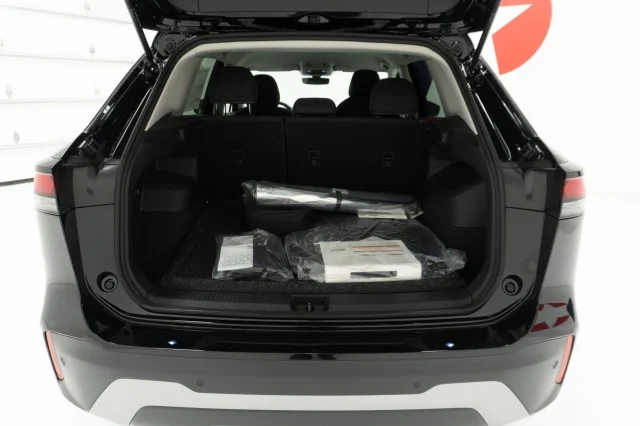 2026 Volkswagen Tiguan S - Photo 8