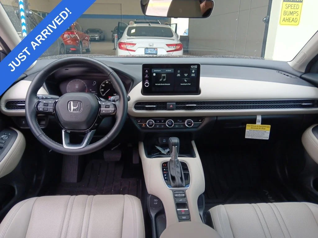 Used 2026 Modern Steel Metallic Honda EX-L image 5