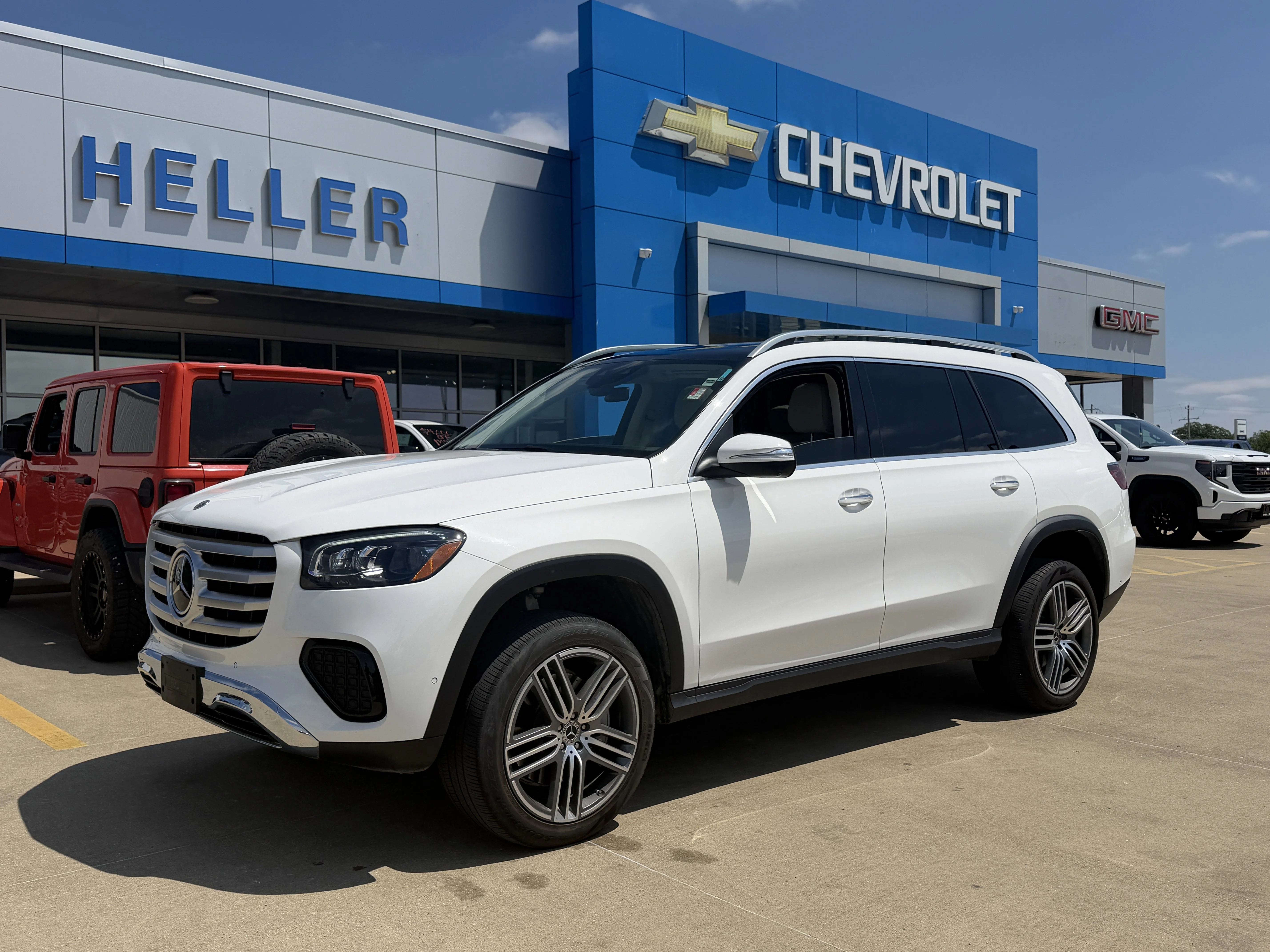 Used 2024 Polar White Mercedes-Benz GLS 450 image 3