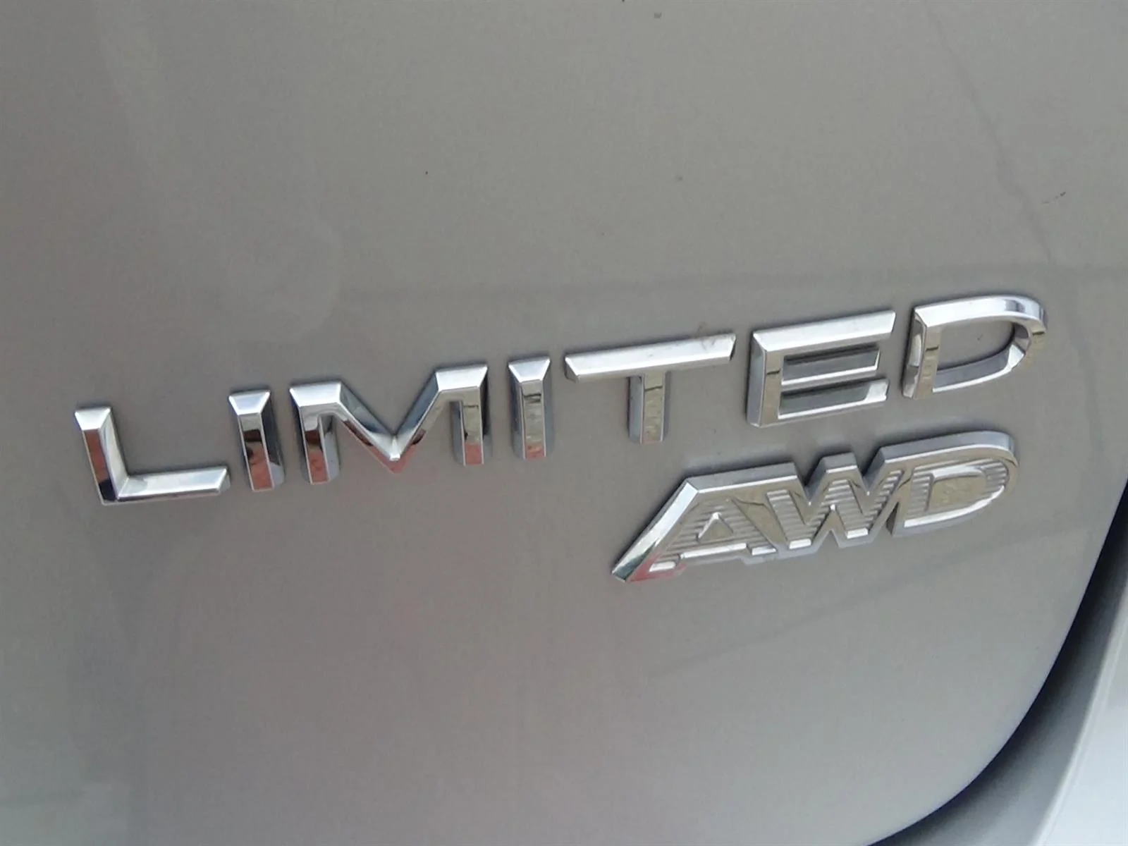 Used 2024 Silver Mist Clear Coat (pse) Chrysler Limited image 11