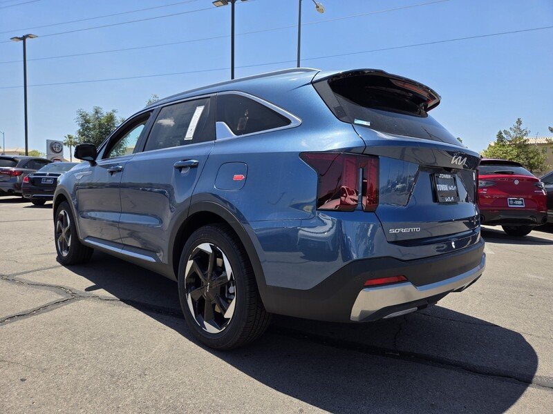 New 2026 Mineral Blue Kia EX image 4