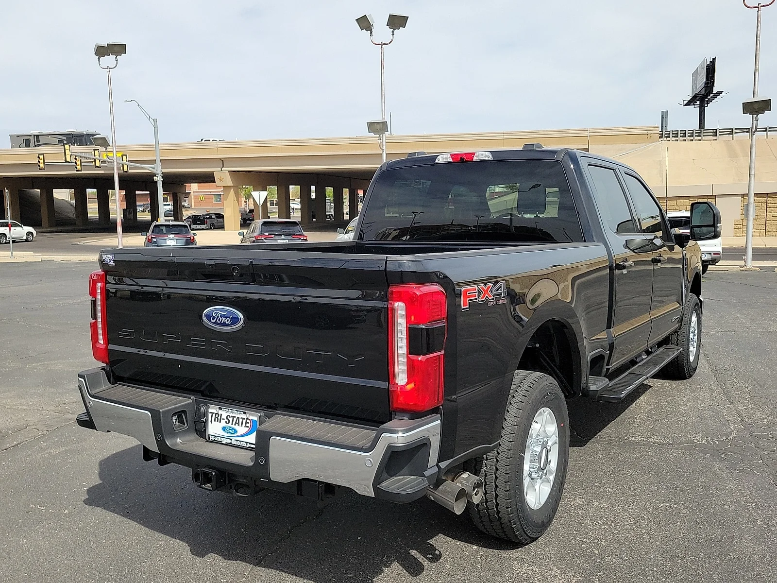 New 2026 Agate Black Metallic Ford F-250&reg; XLT image 4