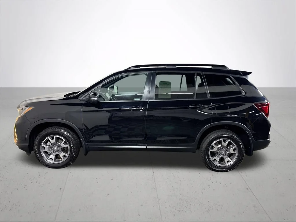 Certified Used 2022 Crystal Black Pearl Honda TrailSport image 37