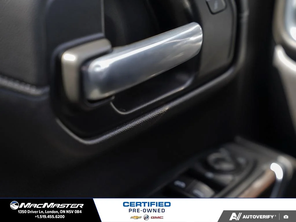 Used 2022  GMC Elevation image 20