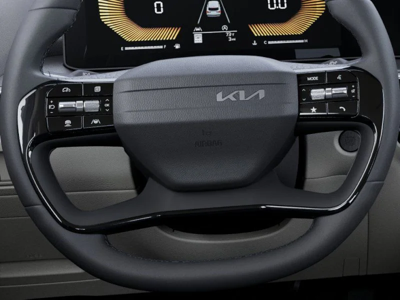 Used 2026 WHITE Kia S image 19