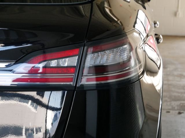 Used 2023 Black Metallic Lincoln Reserve image 7