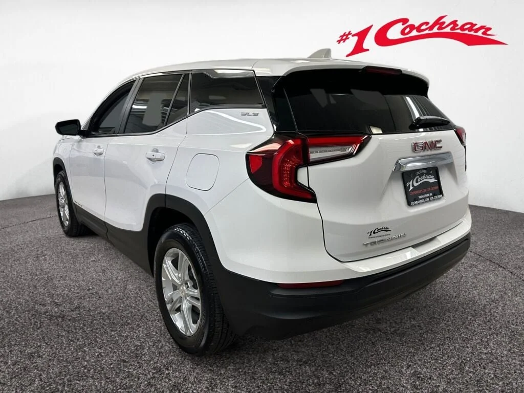2023 GMC Terrain SLE - Photo 20