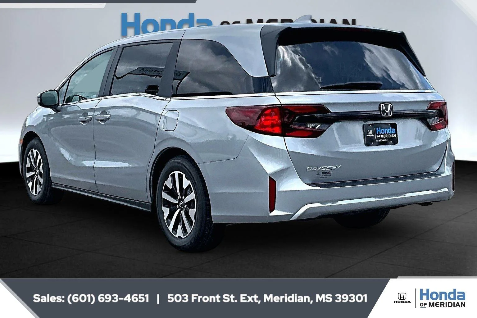 New 2026 Solar Silver Metallic Honda EX-L image 3