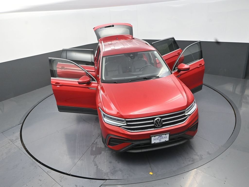 Used 2023 Red Volkswagen 2.0T SE image 30
