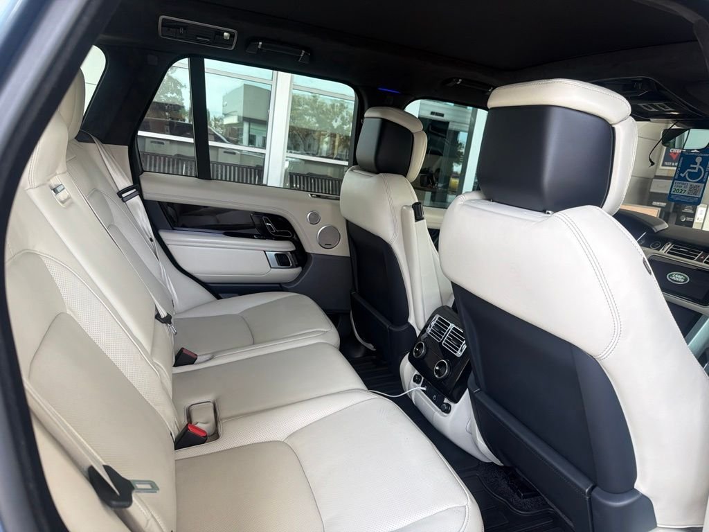 Used 2021 Byron Blue Metallic Land Rover Westminster image 10
