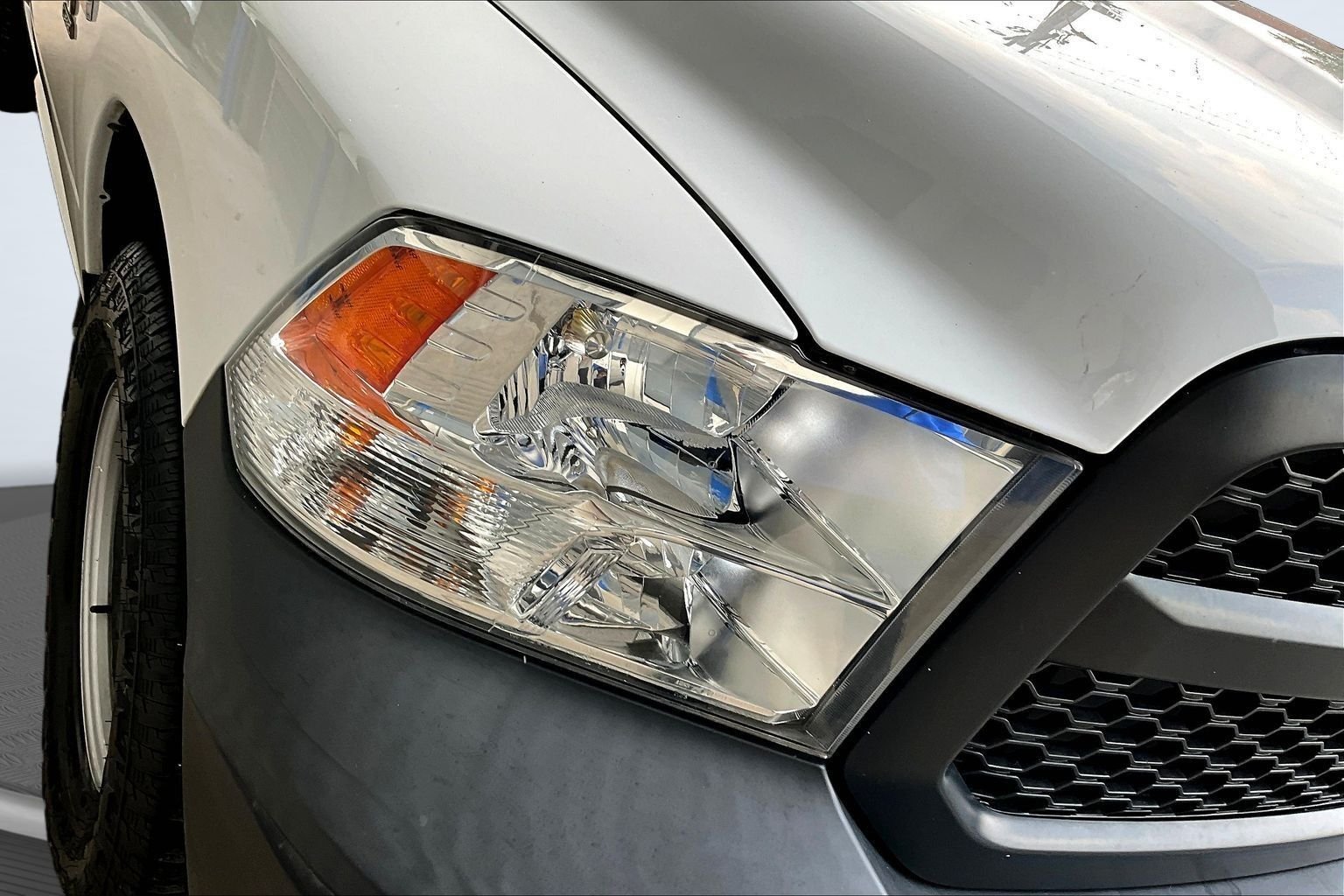 Used 2020 White Ram Tradesman image 25