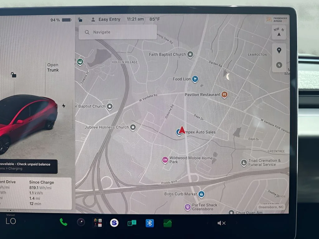 Used 2024  Tesla Long Range image 21