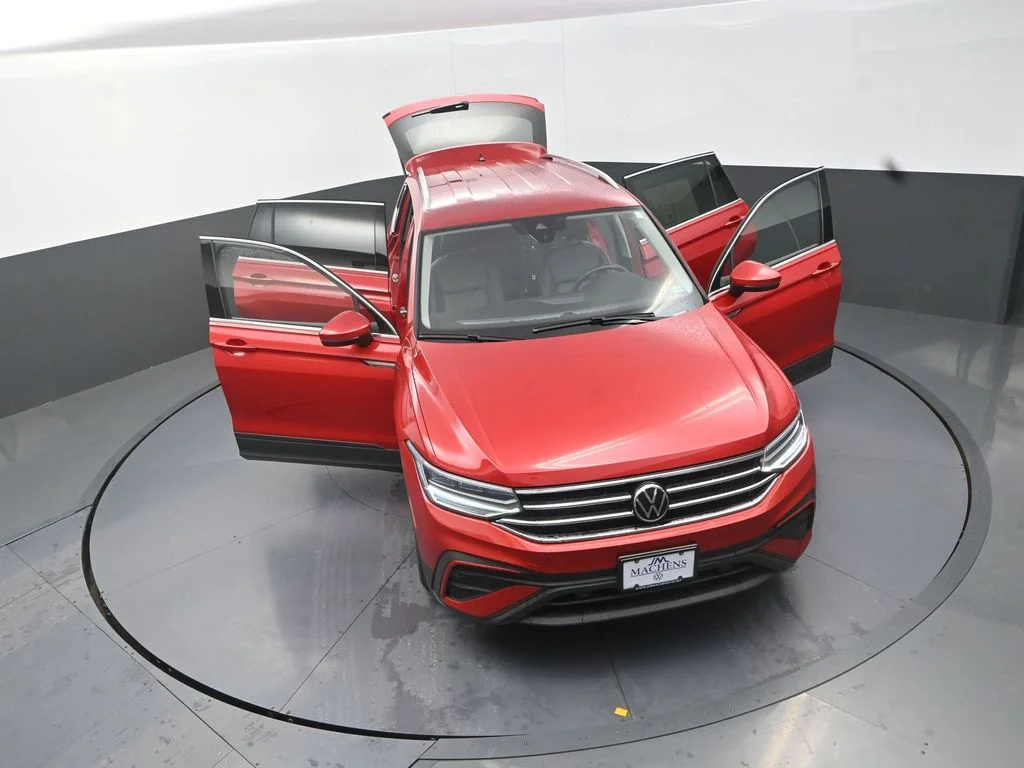 Used 2023 Red Volkswagen 2.0T SE image 30