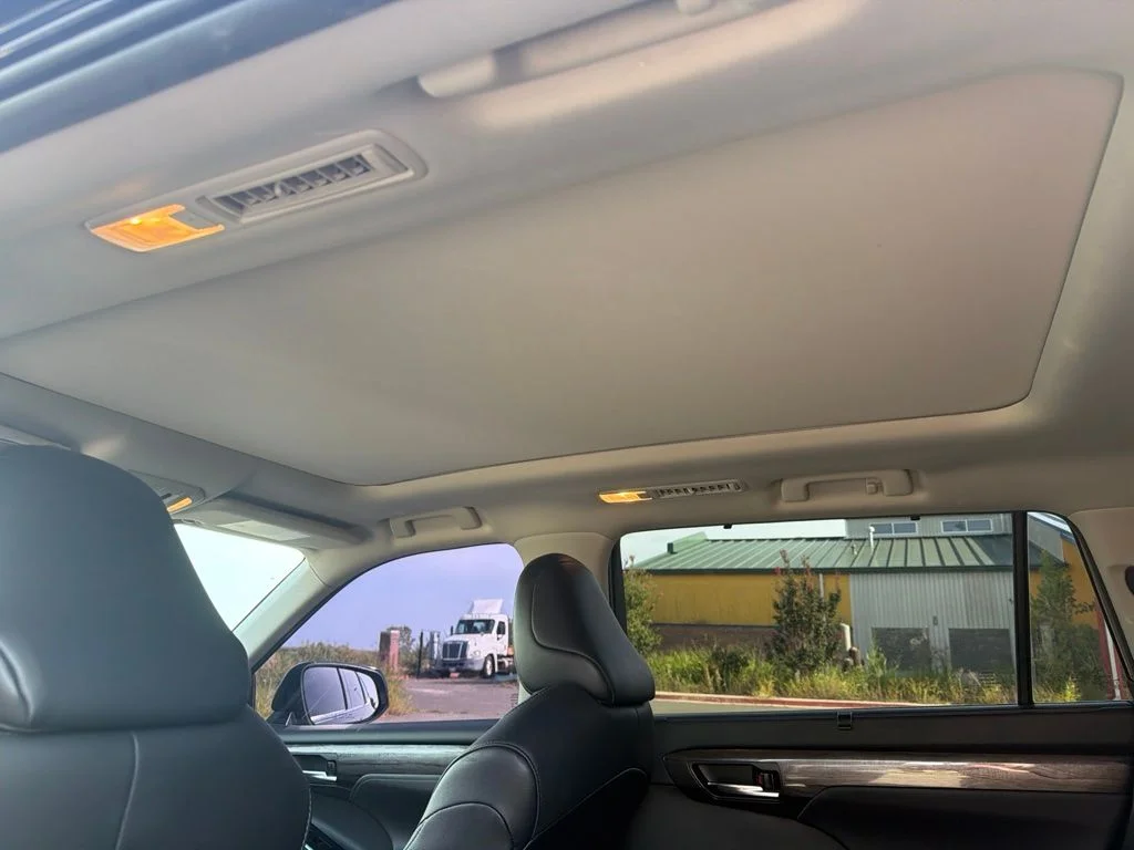 Used 2020 Blue Toyota Platinum image 9