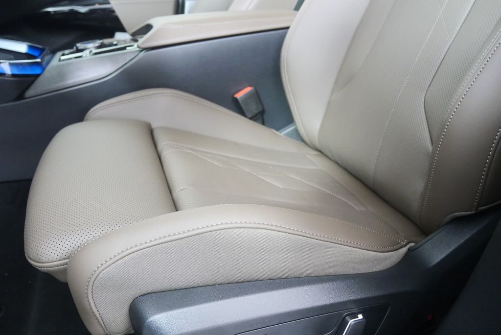 Used 2026 Brooklyn Grey Metallic BMW 30 xDrive image 10