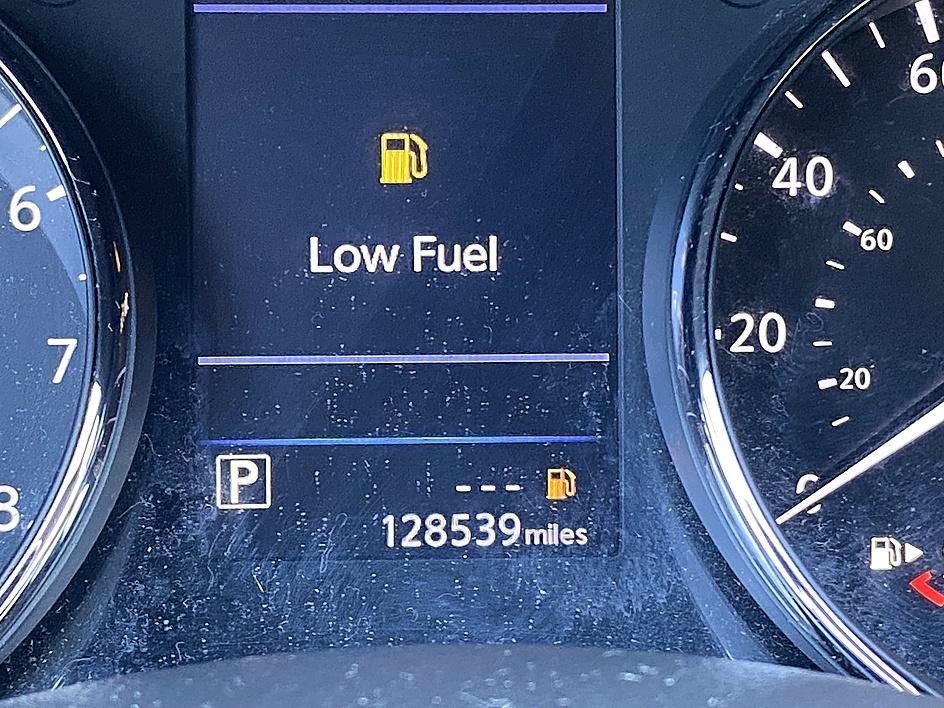 Used 2019 Gun Metallic Nissan SV image 17