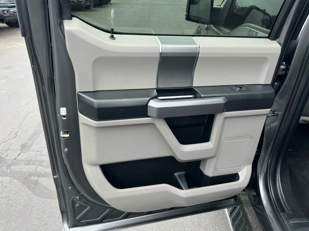 2015 Ford F-150 XLT - Photo 15