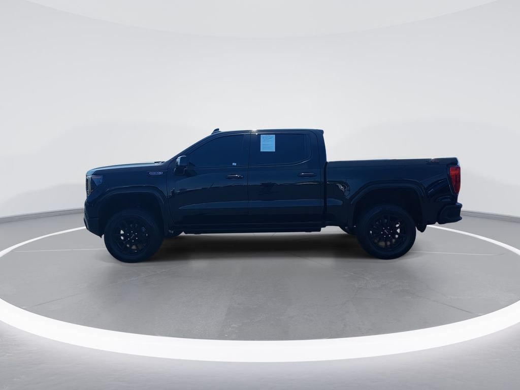 Used 2022 Black GMC Elevation image 5
