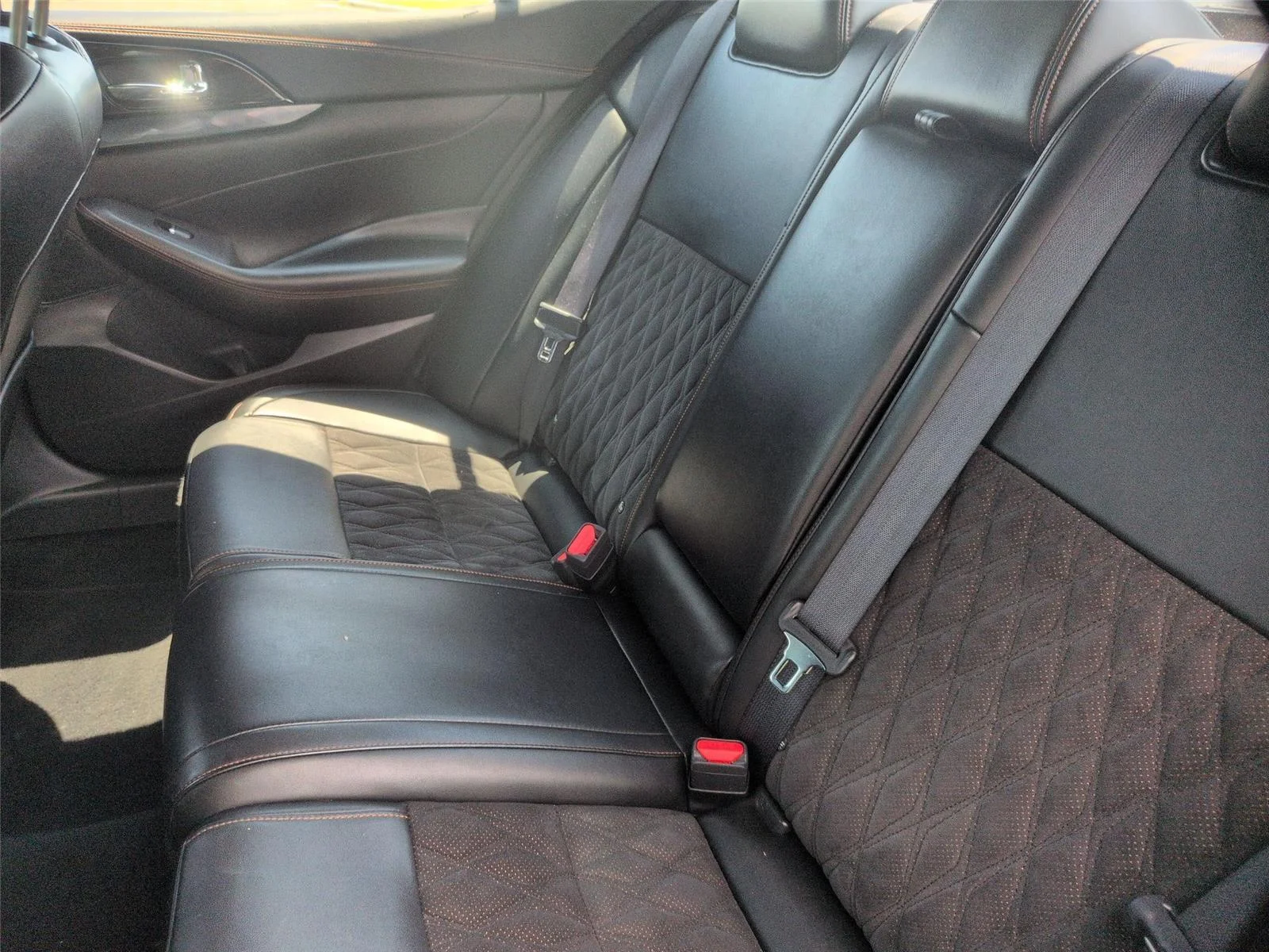 Used 2023  NISSAN SR image 34
