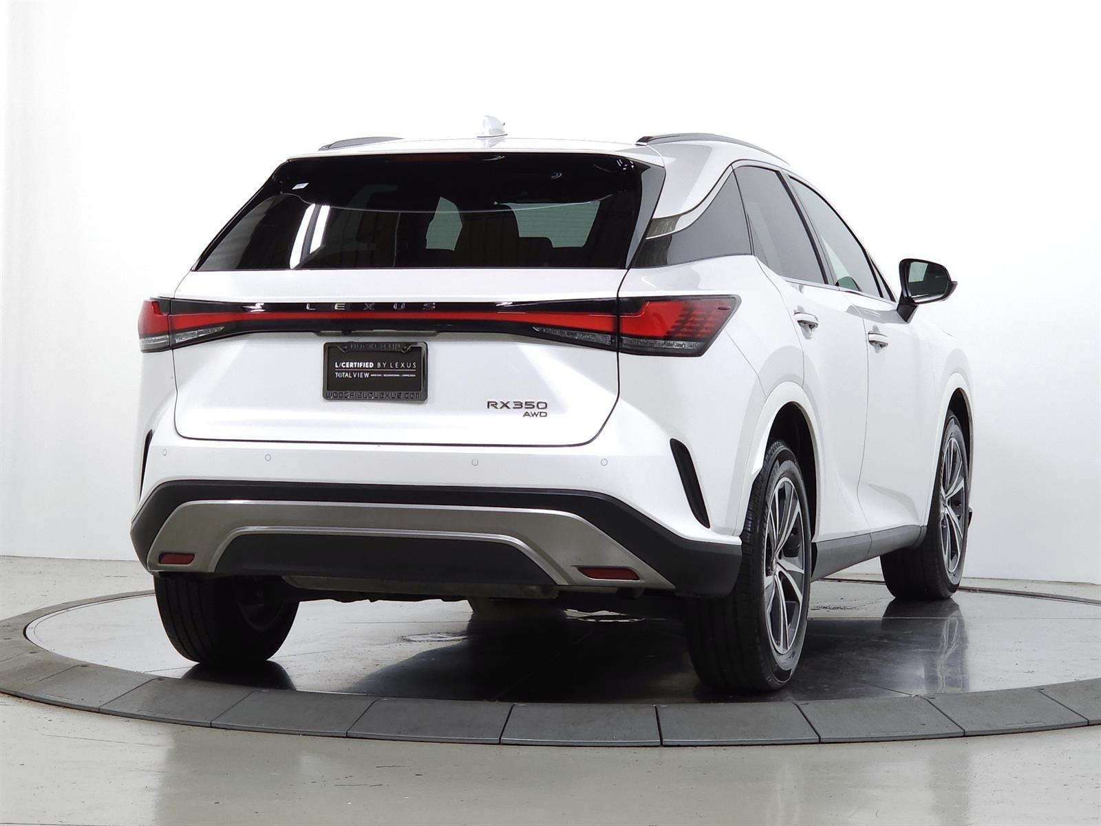 Certified Used 2024 Eminent White Pearl Lexus PREMIUM image 11