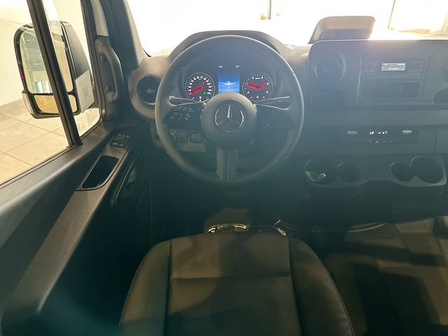 New 2026 Arctic White Mercedes-Benz Cargo 144 WB image 47