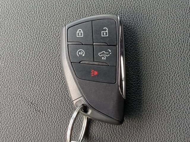 Used 2025 Gray Chevrolet RST image 35