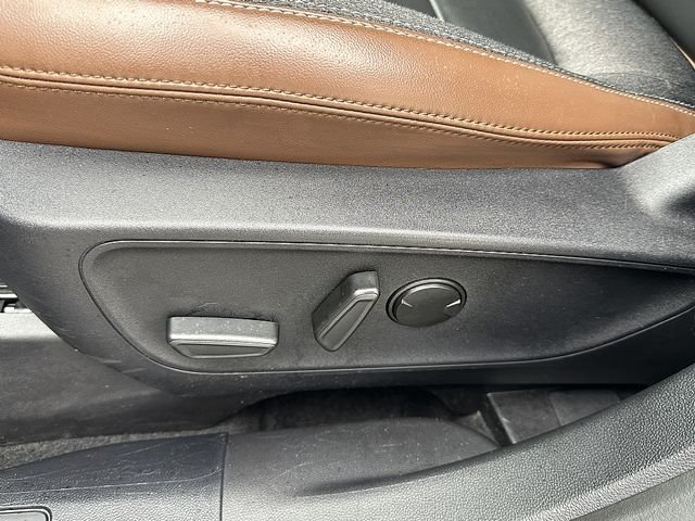 Used 2022 Blue Ford Outer Banks image 19