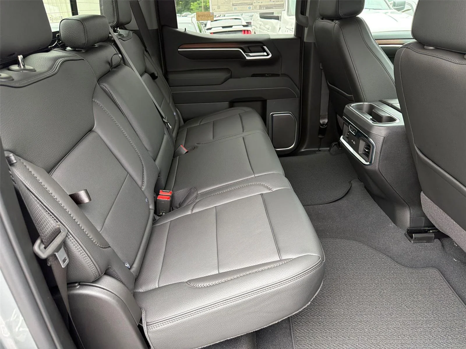2026 GMC Sierra 1500 Denali - Photo 12