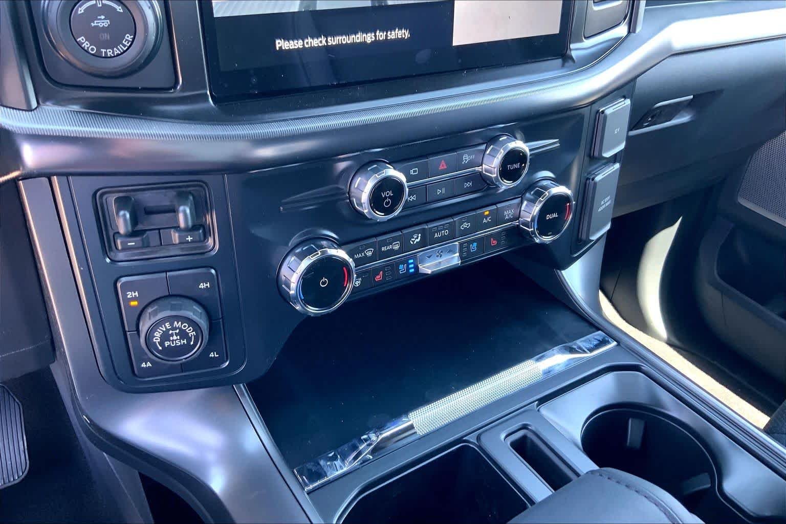 New 2026 Carbonized Gray Metallic Ford Lariat® image 20