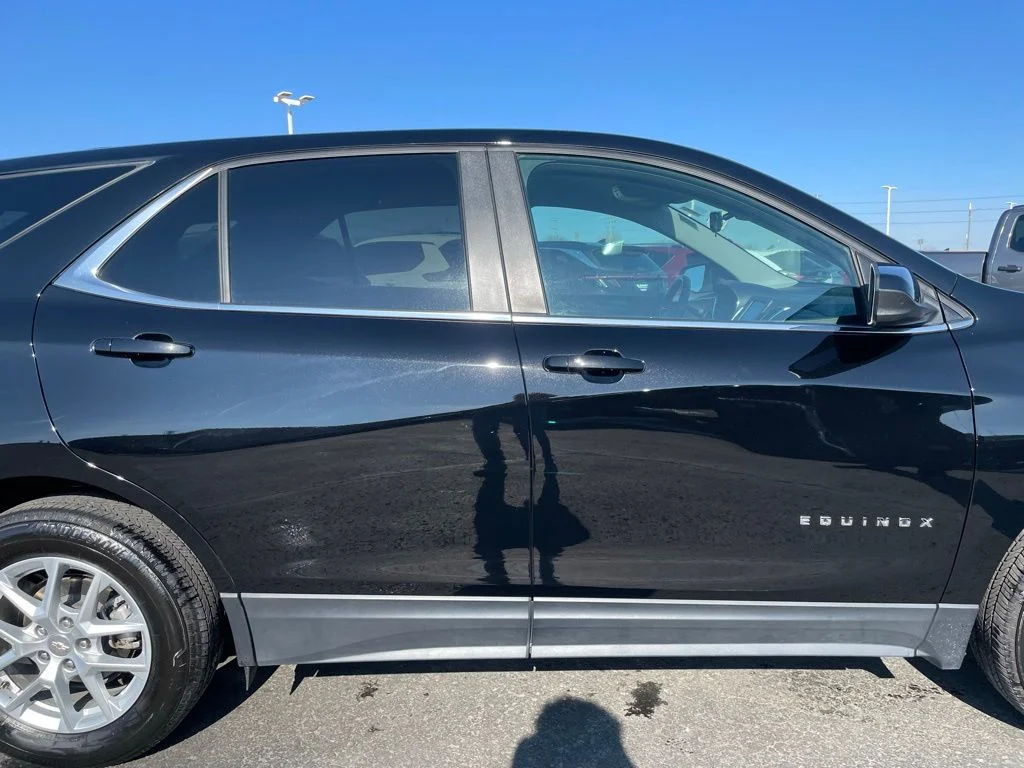 Used 2024 Mosaic Black Metallic Chevrolet LT image 27