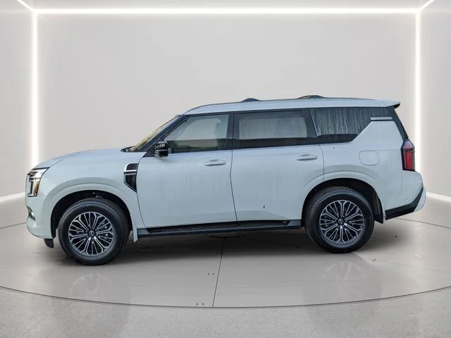 New 2026 White Nissan Platinum image 3