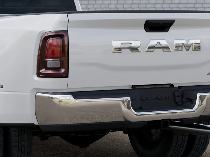 New 2026 Bright White Clear-Coat Exterior Paint RAM Tradesman image 13