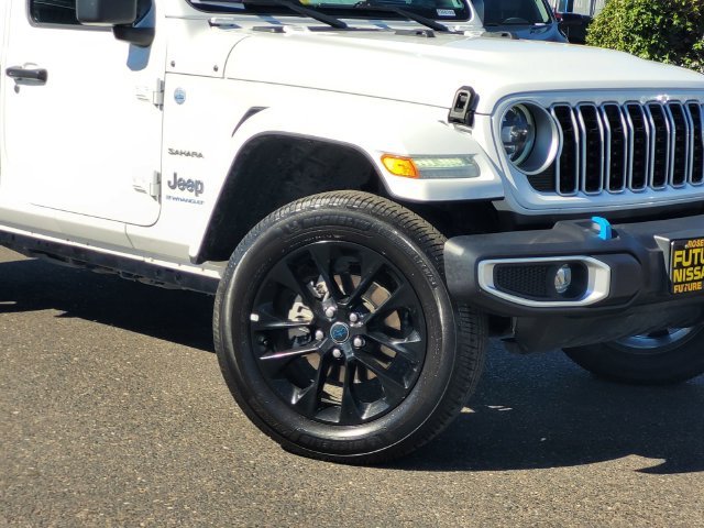 Used 2024 White Jeep Sahara 4xe image 9