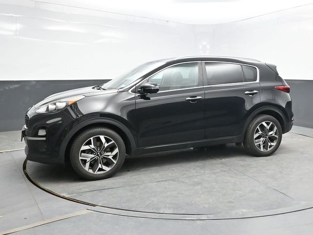 Used 2020 Red Kia EX image 3