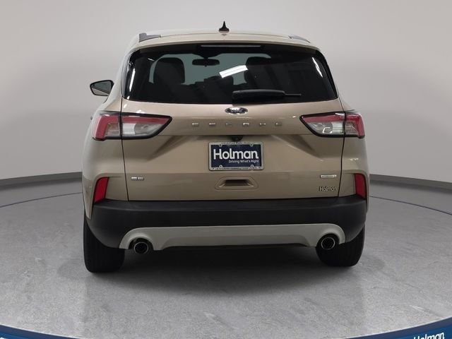 Used 2020 Gold Ford SE image 7